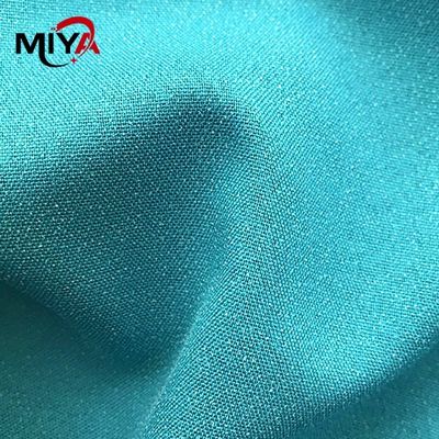60 inch zachte en zijdeachtige handgevoel PA PES geweven fusible interlining